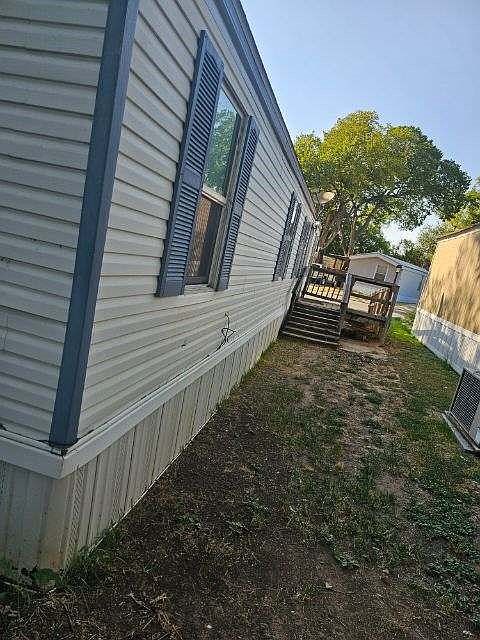 1st image of 3728 Marina Dr