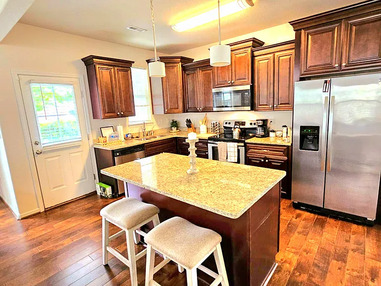 1600 Gold Finch Ct — Photo 10