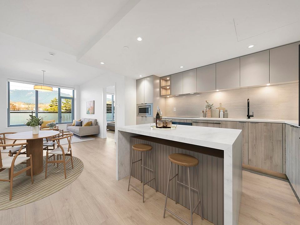 1st image of 755 Harbourside Dr #307