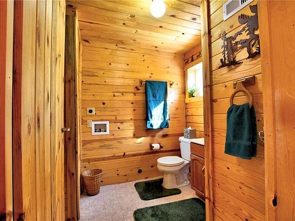 4th image of 1436 Longbow Dr