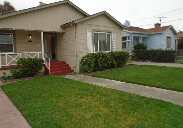 1st image of 427 Elsie Ave