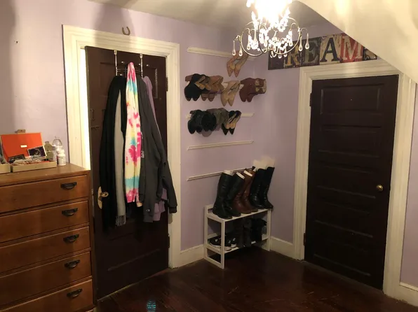 87 Abbott St, Providence, RI 02906