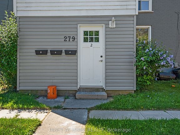 3rd image of 279 Darling St #2