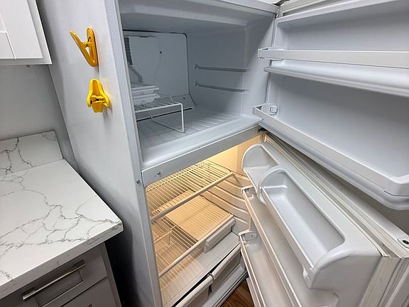 4th image of 1535 Pensacola St APT 212