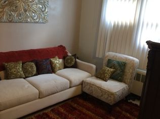 121 S 6th St, Bethpage, NY 11714