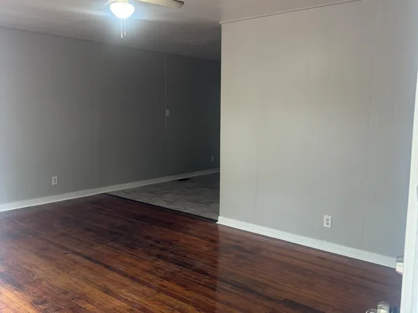 802 Choctaw St, Muskogee, OK 74403