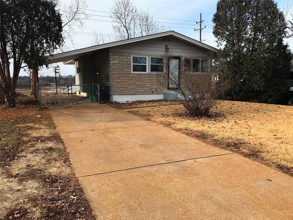 1st image of 10249 Lilac Ave