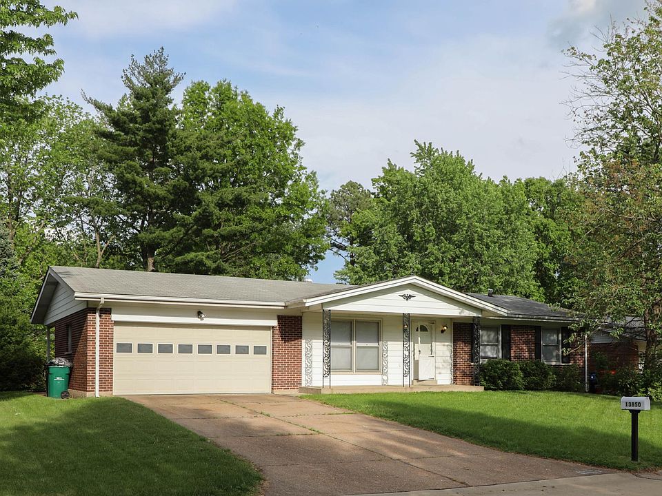 1st image of 13850 Evan Aire Dr