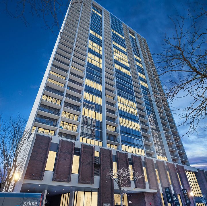 1st image of 1636 N Wells St APT 1414