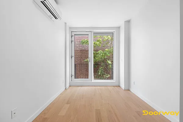 Rented by Doorway NYC, LLC | media 33