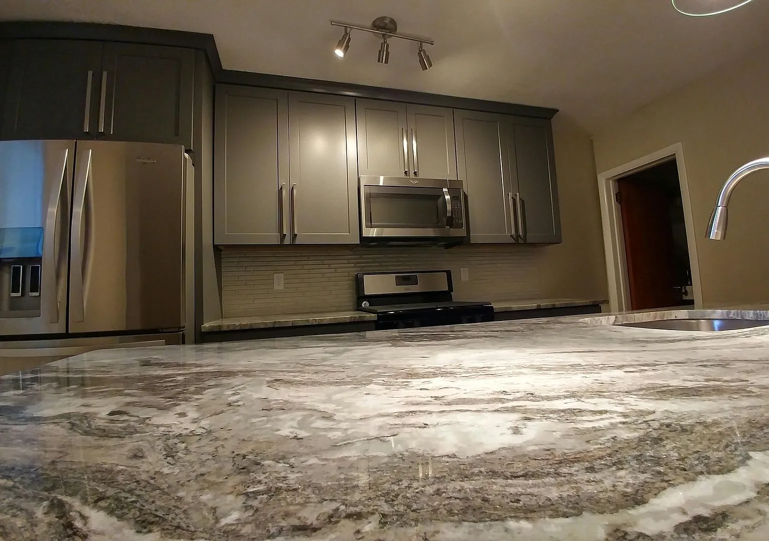 Student Housing - South Side — Photo 4