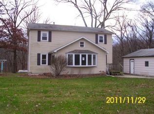 2597 E 1069th Rd, Ottawa, IL 61350