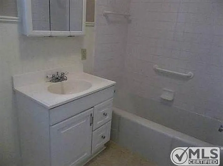1009 N Preston St — Photo 19