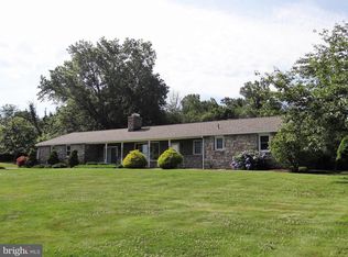 1943 Little Conestoga Rd, Elverson, PA 19520
