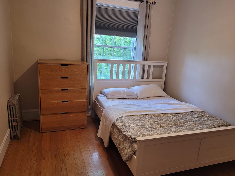 1st image of 4121 W Henderson St #1A