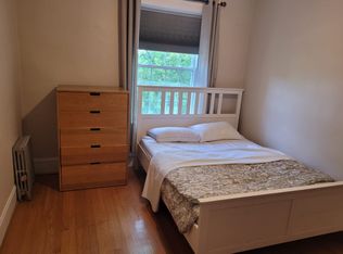 4121 W Henderson St #1A, Chicago, IL 60641