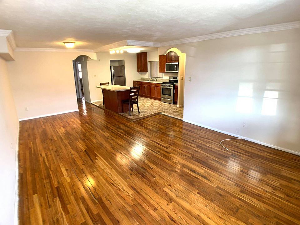 1st image of 2070 E 57th St #2