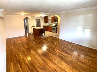 2070 E 57th St #2, Brooklyn, NY 11234
