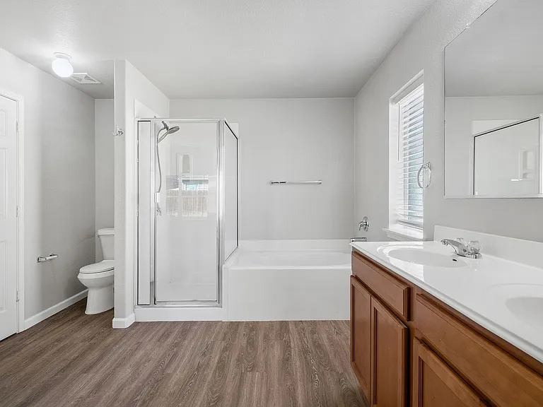 5932 Abby Ann Ln — Photo 14