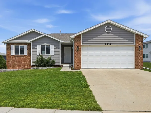 2934 W Sumner St, Lincoln, NE 68522
