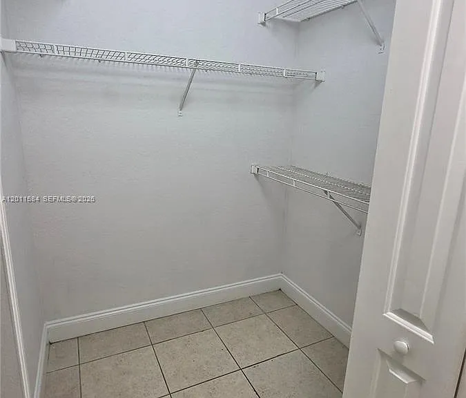 2880 N Oakland Forest Dr #214 — Photo 16