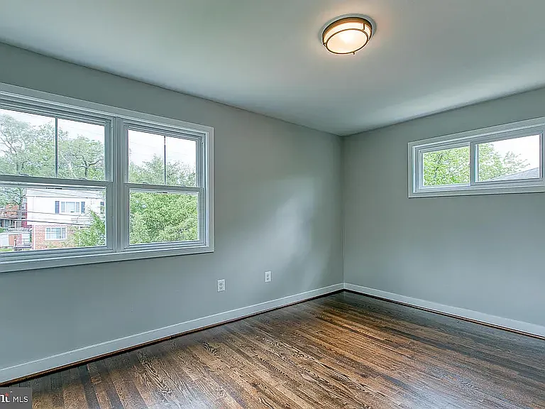 3932 Vermont Ave — Photo 17