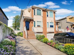 165 Sommer Ave, Staten Island, NY 10314