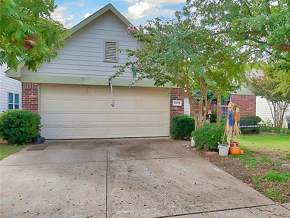 2nd image of 3018 Saint Brigid Dr