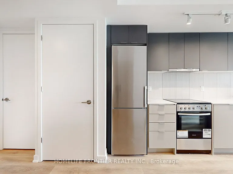 8 Tippett Rd #1406 — Photo 4
