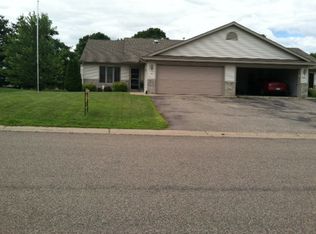 957 Southgate Dr, Ellsworth, WI 54011