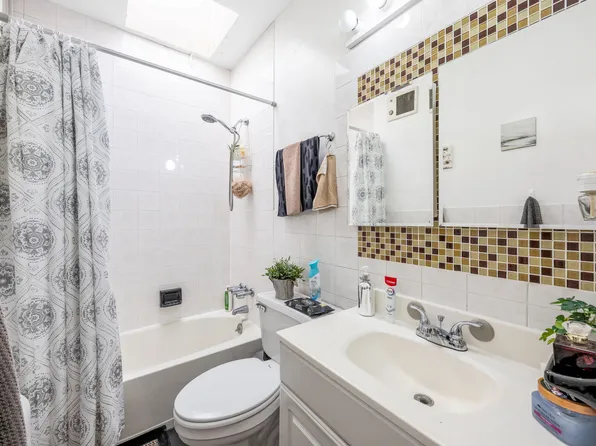 188 North 8th Street image 23 of 23