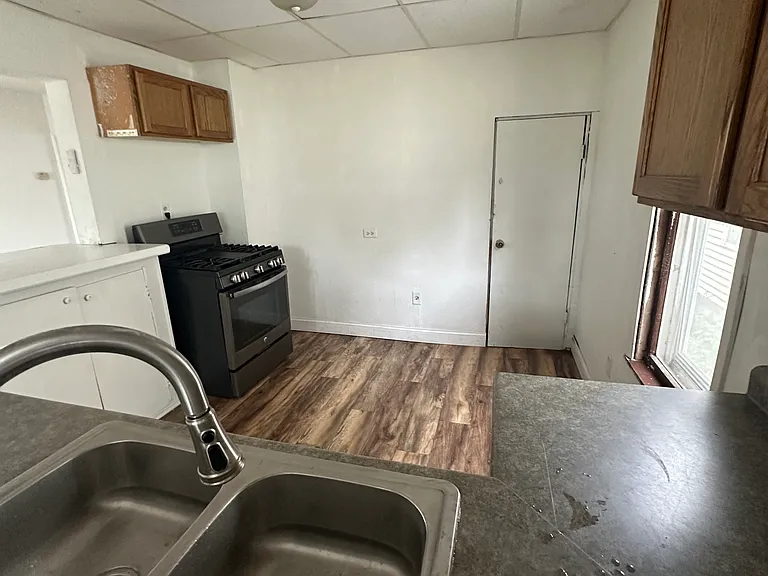 446 E Hudson St #1 — Photo 5
