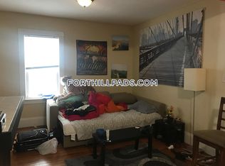 160 Centre St #A01, Boston, MA 02119