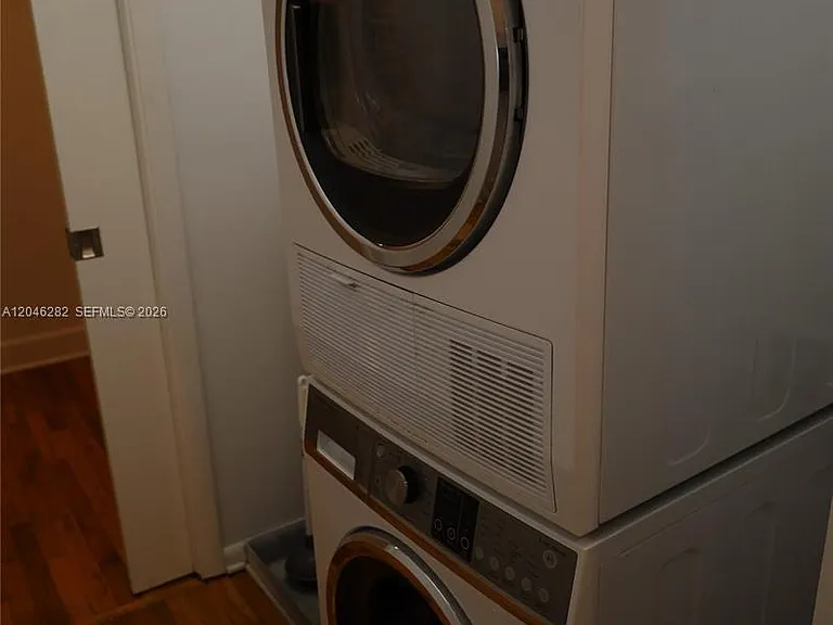 340 Conniston Rd #340 — Photo 6