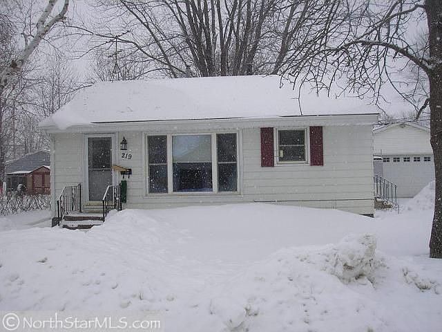 1st image of 219 N Grove St