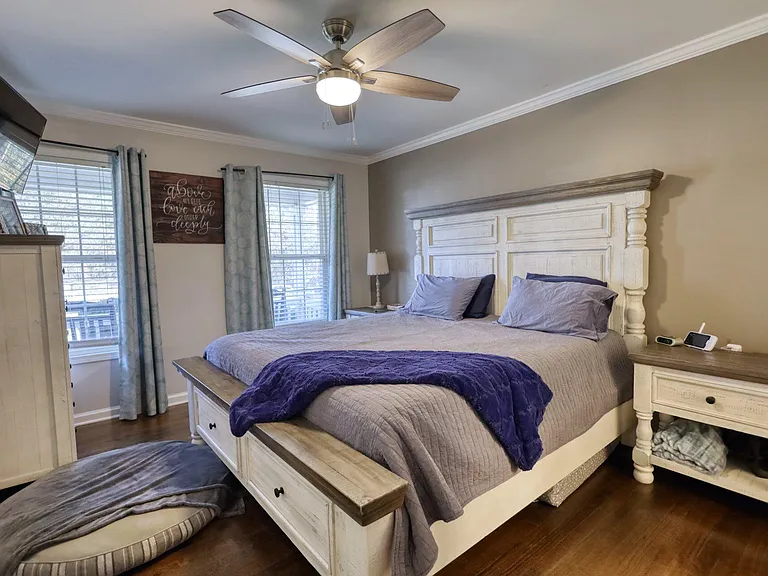 Trammel Dr — Photo 19