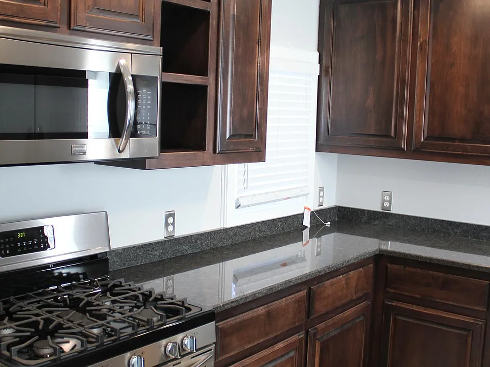 2620 NW 30th St