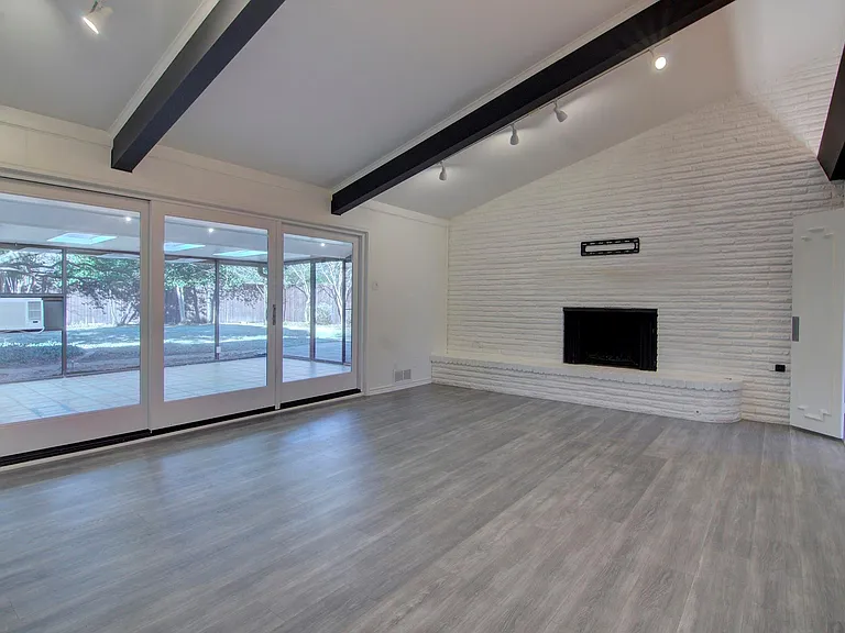 3763 Vinecrest Dr — Photo 8