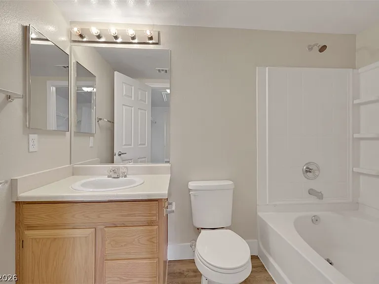 502 Birdseye St — Photo 17