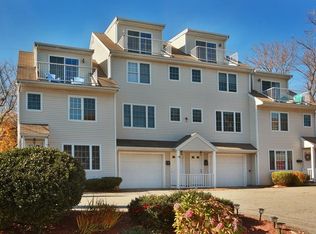 18 Summit Ave APT 3, Beverly, MA 01915