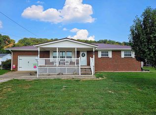 10865 Huntington Rd, Gallipolis Ferry, WV 25515