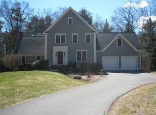 16 Rideout Ln, Stoughton, MA 02072