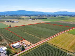 9586 Bender Road, Lynden, WA 98264