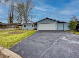 1131 Merryman Dr, Klamath Falls, OR