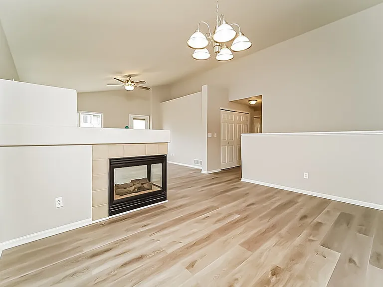 18284 Michigan Creek Way — Photo 7