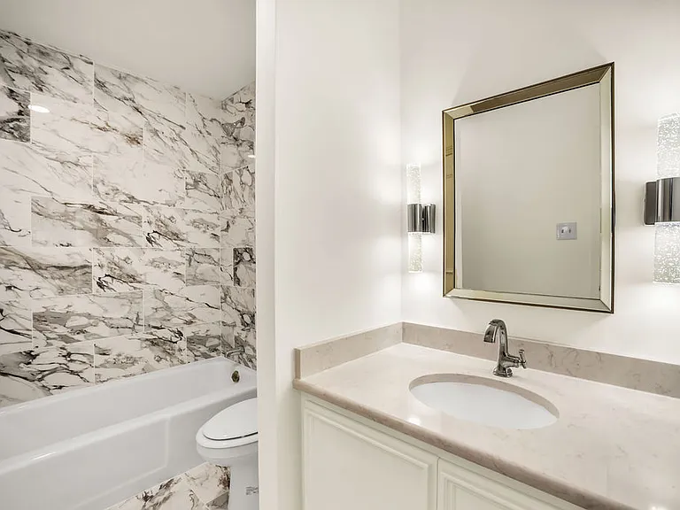 6335 W Northwest Hwy #411 — Photo 15