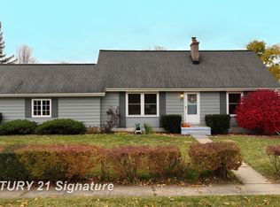 307 Sunnyside Dr, Flushing, MI