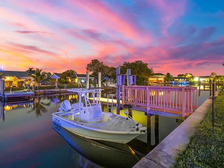 Boat Slips Available for Rent