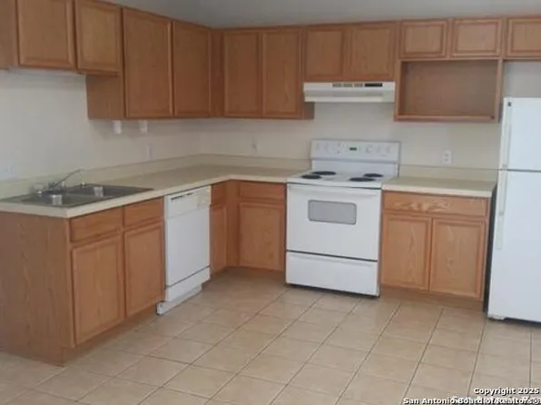 7303 Golf Vista Blvd, San Antonio, TX 78244