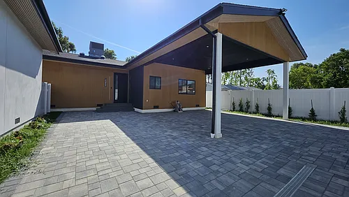 23455 Burbank Blvd Photo 1